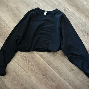 Alo cropped workout sweatshirt